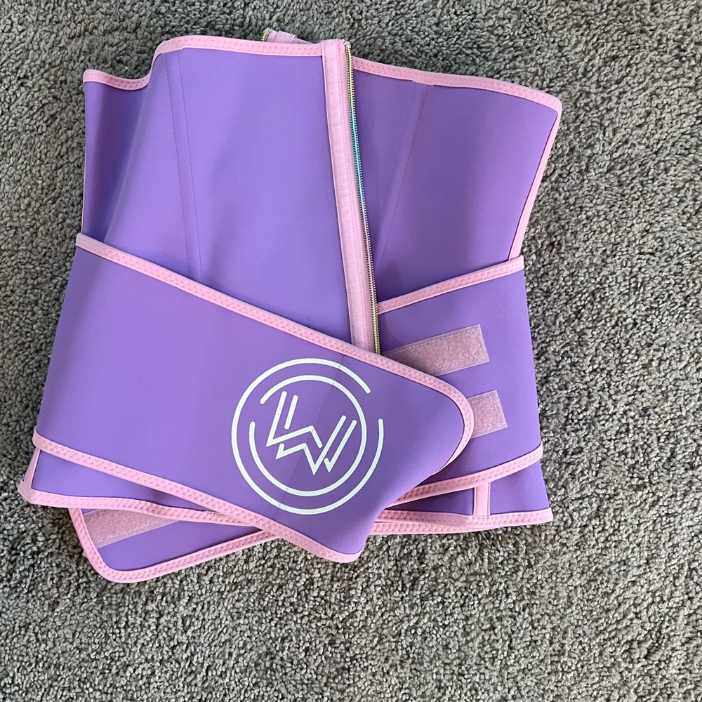 What Waist, 2XL, NWOT, waist trainer